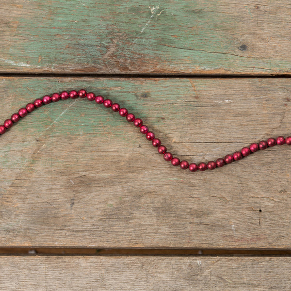 AGED RED BEAD GARLAND